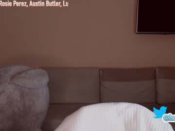 webcam girl hollyextra today image #1856604