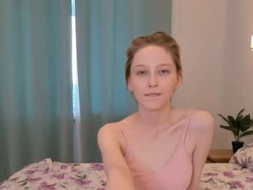 webcam girl alisondrakes today image #3982772