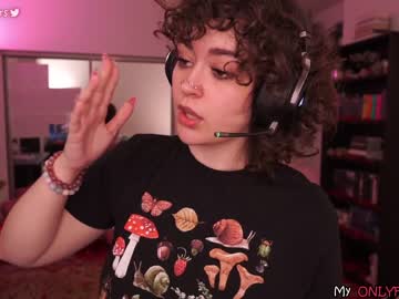webcam girl evelynpiers today image #3665396