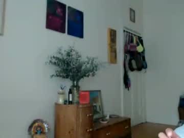 webcam girl tomboyskank today image #3522064