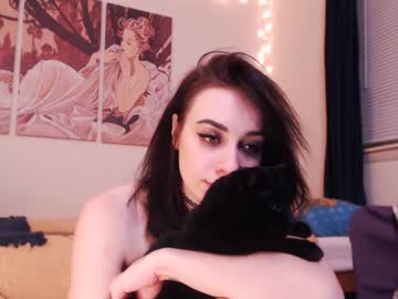 webcam girl eeeveee today image #1146175
