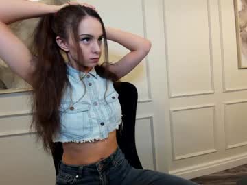 webcam girl ehotlovea today image #952150
