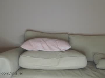 webcam girl sweat_mia today image #1653360