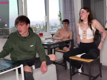 webcam couple briankoster today image #1725653