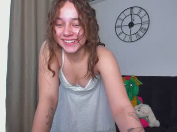 webcam girl eleonora_linn today image #3237507