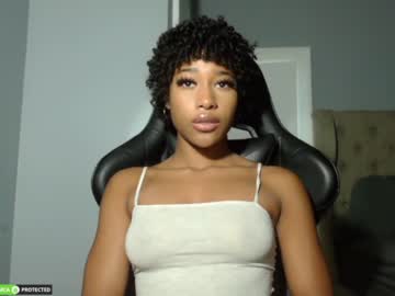 webcam girl gyalxoxo today image #3234270