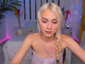 webcam girl leila_moors today image #99982