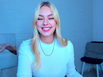 webcam girl 8a8y_nura today image #1836990