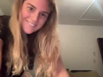 webcam couple snowbunnyass today image #3500541