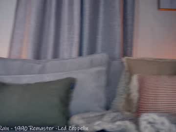webcam girl x_lily_x today image #2723015