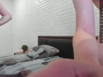 webcam couple lucky_tweet today image #2820827