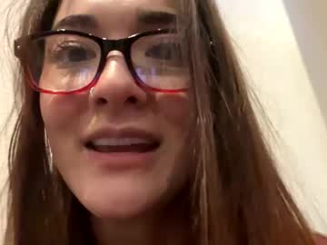 webcam girl lovelyqueenaria today image #4053826
