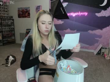webcam girl pr3ttyp1nkpussy today image #2749020