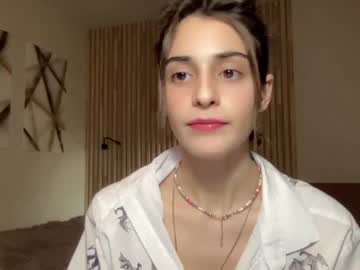 webcam girl crown_of_vice01 today image #3125518