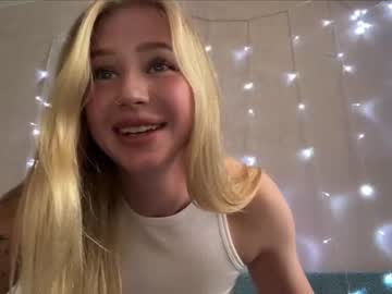webcam girl deardaria today image #3934114