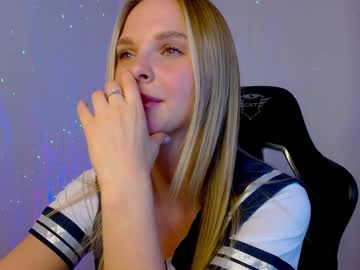 webcam girl sweetiekittyy today image #305084