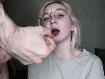 webcam couple cherry_moonn today image #1941523