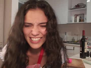 webcam girl makayla77 today image #2653494