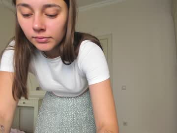 webcam girl eleonora_linn today image #2556529