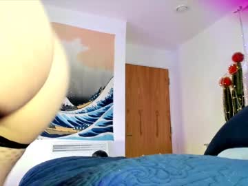 webcam girl littlee33 today image #1791886