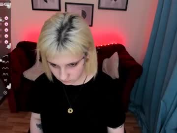 webcam girl yolandi_toit today image #2172608