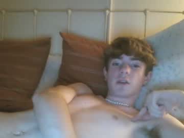 webcam man tylerxcxx today image #3845474