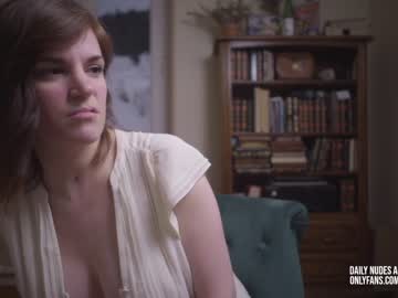 webcam girl claire_moulin today image #1057023