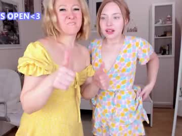 webcam girl wehaveatrouble today image #3246993