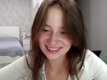 webcam girl _hey_siri_ today image #2508016