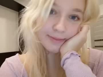 webcam girl nordmermaid today image #692539