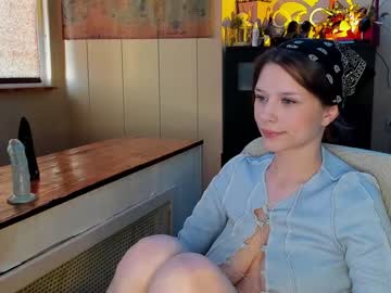 webcam girl ketlinrous today image #1394560