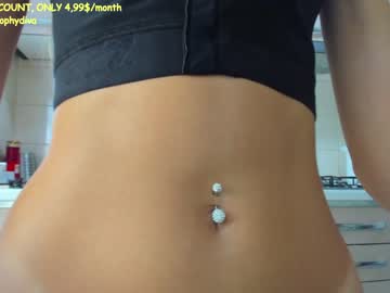 webcam girl sophydiva today image #2190076