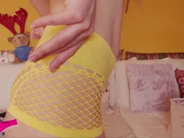 webcam girl clementine__ today image #926396
