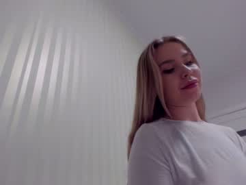 webcam girl aminaswan_ today image #1721835