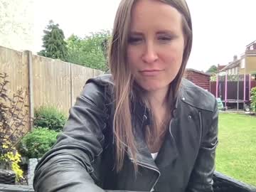 webcam girl eatmypie69 today image #1961330