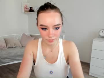 webcam girl vi_vi_an today image #3947180