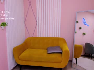 webcam girl milablush today image #3094352
