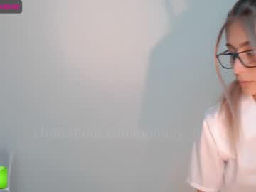 webcam girl gummy_bear7 today image #907097