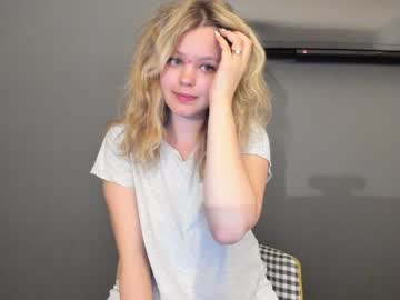 webcam girl dianaholiday today image #2588412