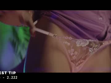 webcam girl lucieoude_ today image #3786526