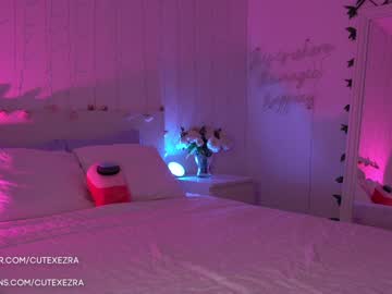 webcam girl ezra today image #3026315