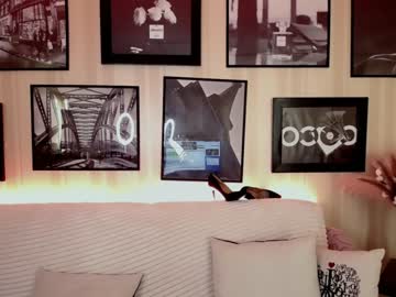 webcam girl zara_larison today image #2580849