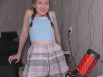 webcam girl kylie_mine today image #2997594