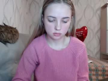 webcam girl nensija today image #3921945
