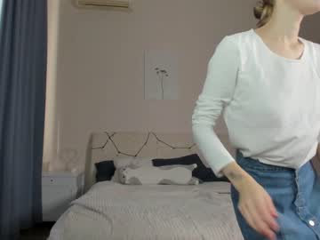 webcam girl asemiluna today image #271291