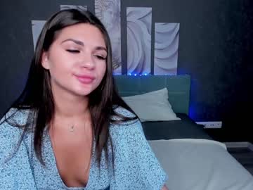 webcam girl sparklylinda today image #1887651