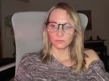 webcam girl kaileeshy today image #1405852