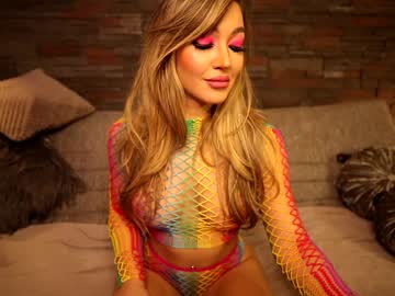 webcam girl fantasystudiox today image #3814901