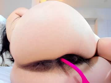 webcam girl ruby__m today image #2192421