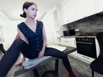 webcam girl ehotlovea today image #2155881